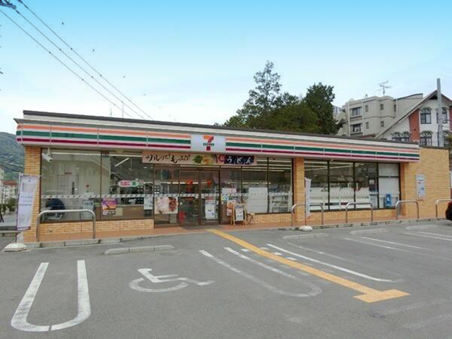 セブンイレブン生駒東菜畑店